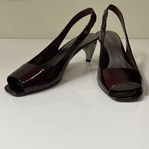 Nine west patent leather "Maude" heels. Color “Wine”